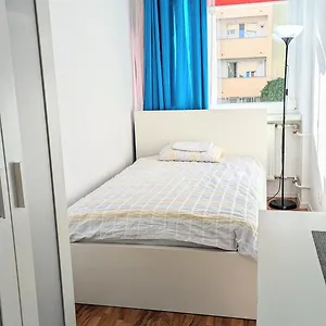 Хостел Ursus Rooms-self Check-in, Варшава